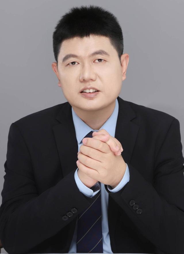 “人工智能+”落地加速！盘和林：央国企能通过AI+实现新发展