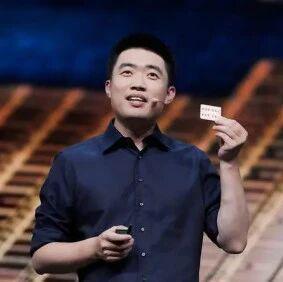 理想CEO李想：AI时代所有公司不要轻易裁员