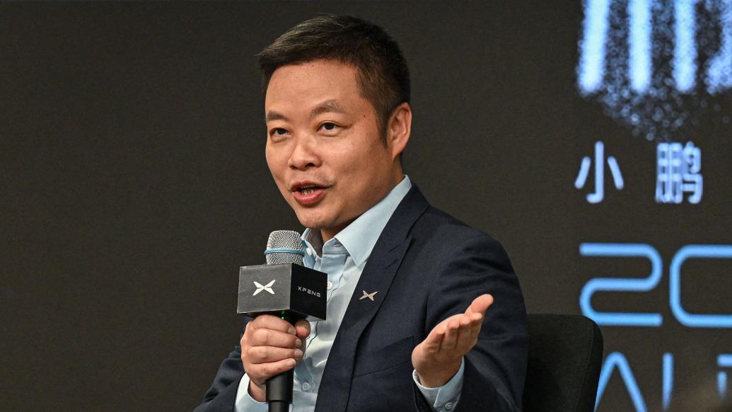 何小鹏宣布亲自带队机器人业务：正站在量产交付的门槛上