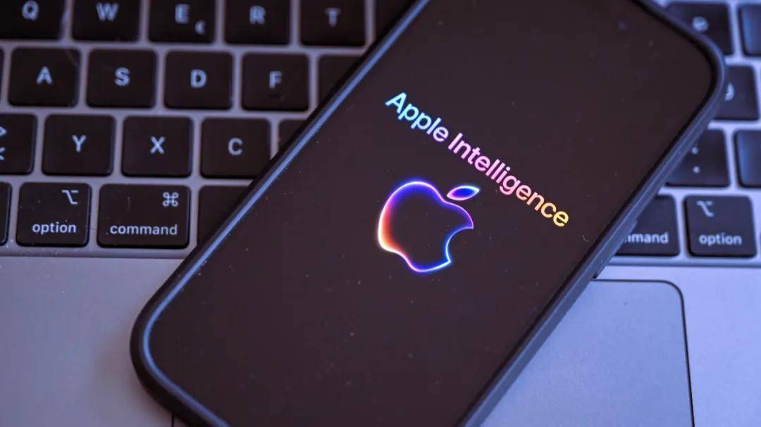 苹果状告OpenAI:400多人被挖,带苹果零件去面试