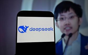 DeepSeek扩招画风突变,150个岗位全部非AI研究方向