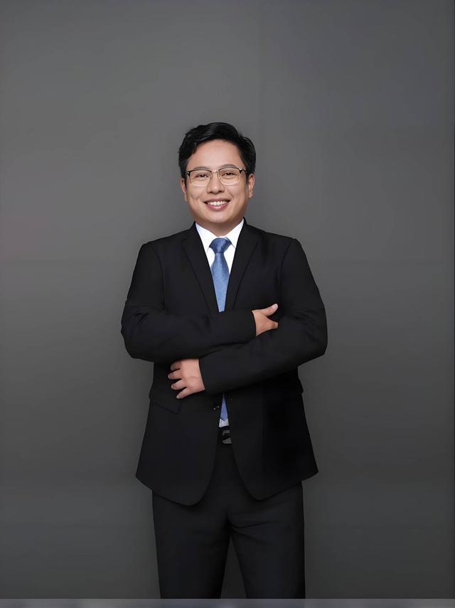 睿尔曼智能创始人兼CEO郑随兵倡议 :机器人的价值,最终要在真实工作中兑现
