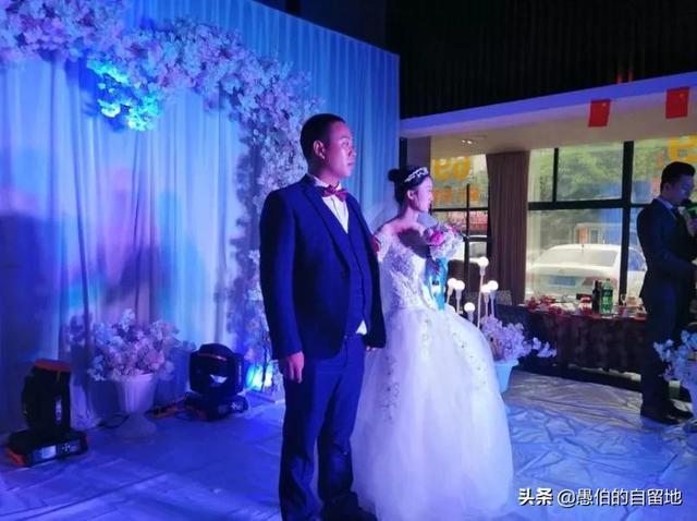 梦境中的婚礼乐章，参加某女同学婚礼的深层解读