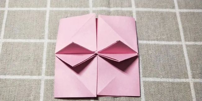 蝴蝶结怎么折（蝴蝶结怎么折简单漂亮）