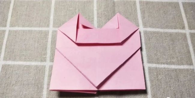 蝴蝶结怎么折（蝴蝶结怎么折简单漂亮）