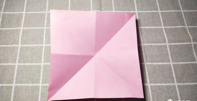 蝴蝶结怎么折（蝴蝶结怎么折简单漂亮）