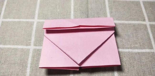 蝴蝶结怎么折（蝴蝶结怎么折简单漂亮）