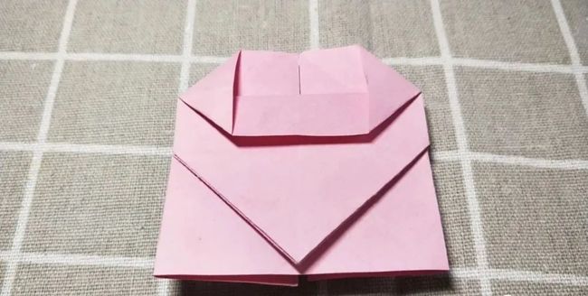 蝴蝶结怎么折（蝴蝶结怎么折简单漂亮）