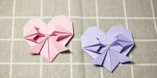 蝴蝶结怎么折（蝴蝶结怎么折简单漂亮）