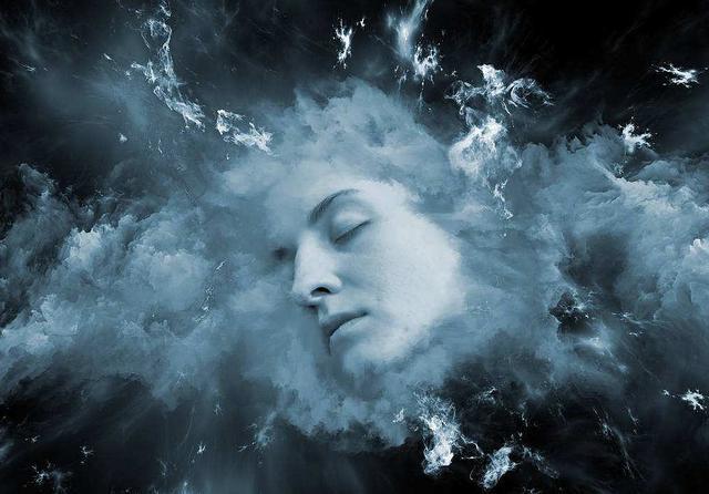 梦见死去的人又活了，探索梦境背后的深层含义与心理解析