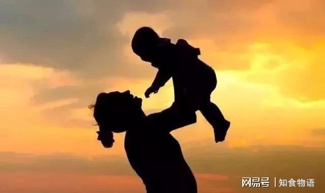 梦见去世的父母在打架，梦境背后的深层含义与心理解析