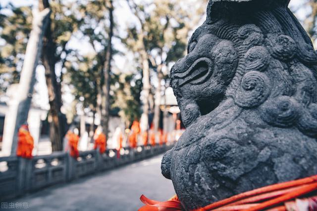 梦回往昔，与已故亲人共度的出殡之旅——解析梦见奶奶抬爷爷棺材的深层含义