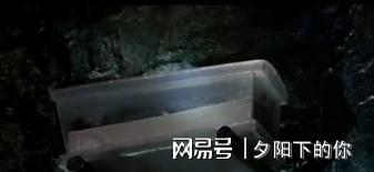 梦见自己死了要进棺材时很害怕，探索梦境背后的深层含义