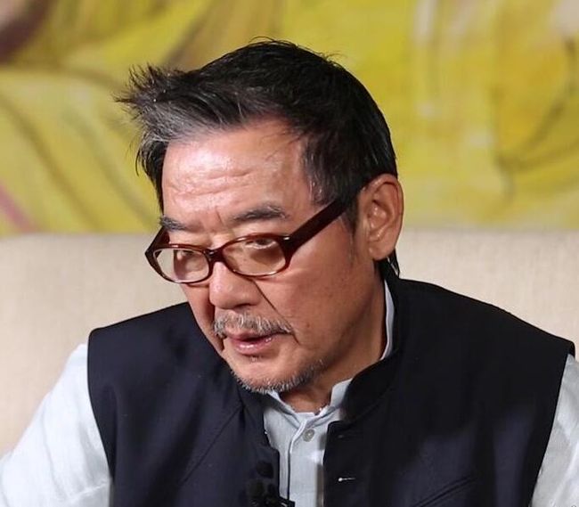 梦境与现实，解读做梦梦到妈妈得重病了马上去世的深层含义