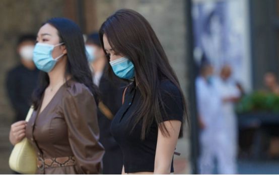 梦境交织，解析梦见男朋友与女子同床的深层含义