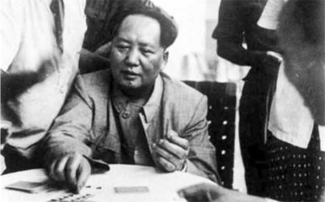 什么是辩证法（什么是辩证法和形而上学）