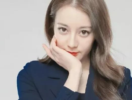 怎样看女人的面相（怎样看女人的面相图片）
