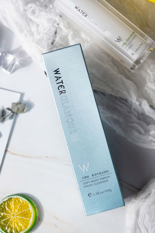 洗面奶怎么用（洗面奶怎么用效果更好）