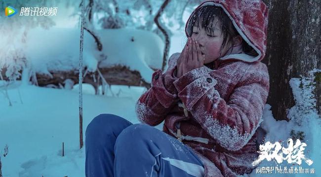 梦境交织，母亲重生与父亲离世的情感纠葛