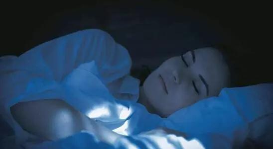 梦见牙快掉了，梦境背后的深层含义与心理解析