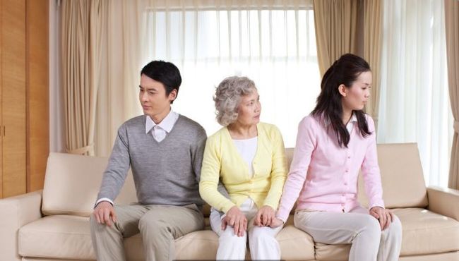 梦见自己和老公还有家婆吵架，家庭关系与内心情感的交织梦境解析