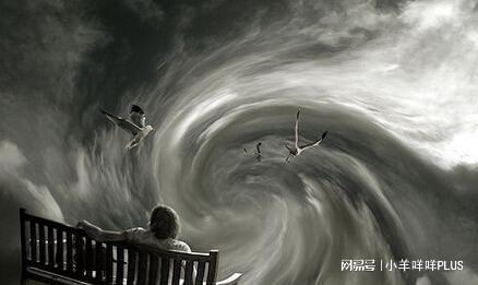 梦境交织，梦见奶奶去世复生，在梦中协助坐点的深层解析