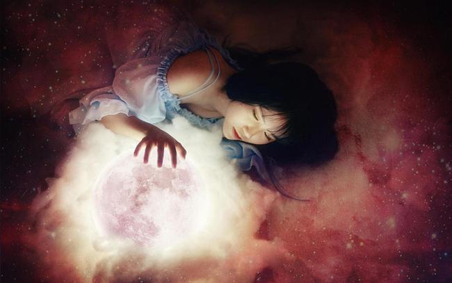 梦境迷离，解读梦见断蛇的深层含义与心理暗示