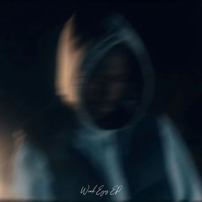 梦境交织的情感纠葛，与情人共枕的复杂解析