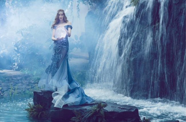 梦境与现实的交错，梦见表白，揭示内心情感与现实的牵绊