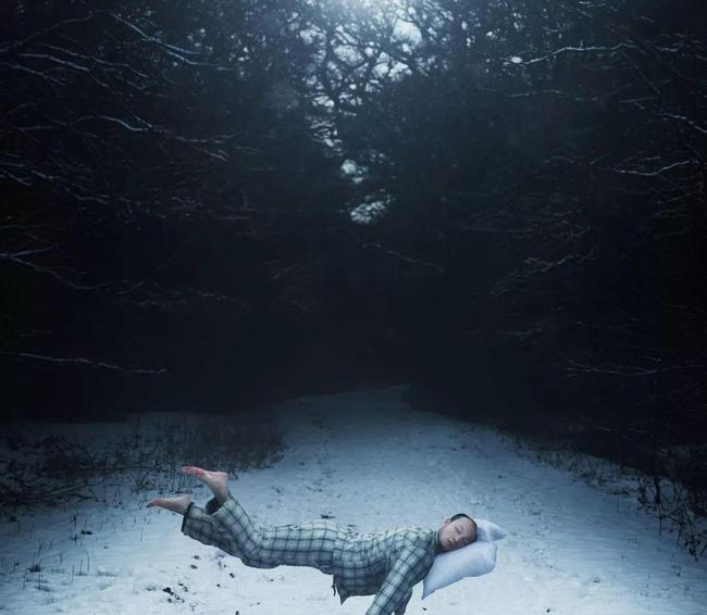 梦见一个人，梦境深处的秘密与心灵对话