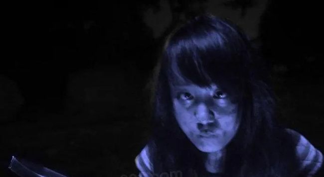 梦境中的幽影，解析做梦梦到白衣长发女鬼的深层含义