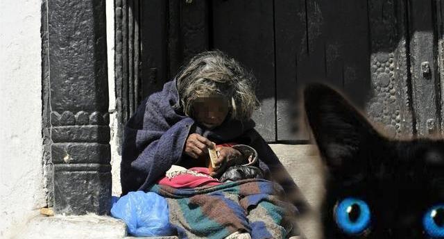 梦境迷雾，路遇抬棺材队伍的出殡车队——解梦之旅的深层寓意