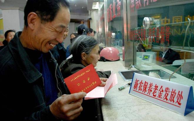 抖音播放量網(wǎng)站免費(fèi)？揭秘高效漲粉秘訣！