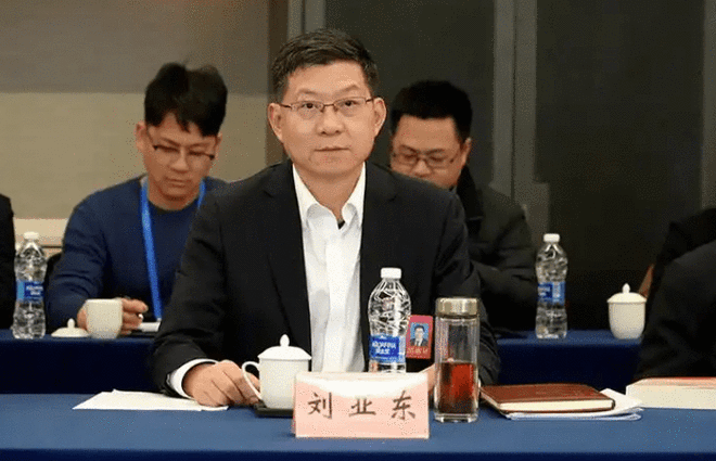 七彩云自助下单平台，如何轻松实现高效购物体验？