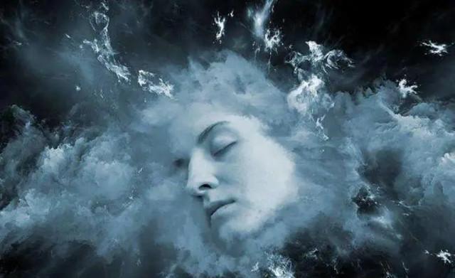 梦见别人晚上理发，探索梦境背后的深层含义