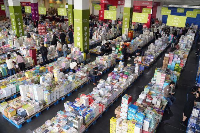營收90.64億，利潤9.71億，這家新華發(fā)行集團走過的5年！