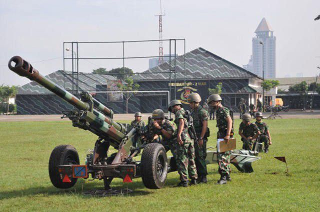 法國LG1型105毫米榴彈炮，一款成功的外貿(mào)武器，東南亞國家的最愛