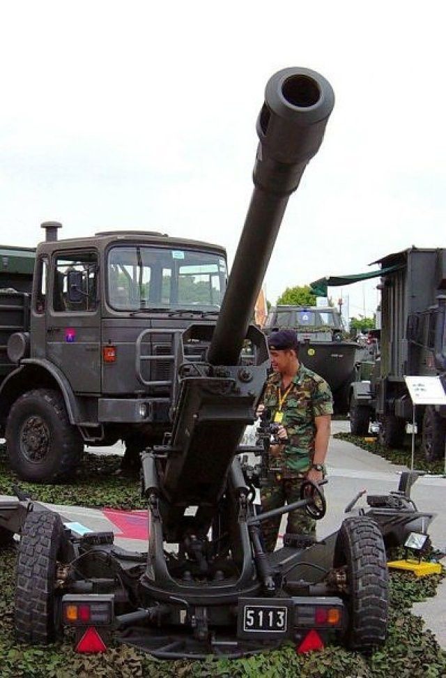 法國LG1型105毫米榴彈炮，一款成功的外貿(mào)武器，東南亞國家的最愛