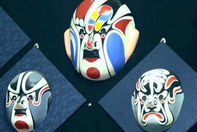 告訴你中國(guó)熱門旅游城市有那些紀(jì)念品和特產(chǎn)