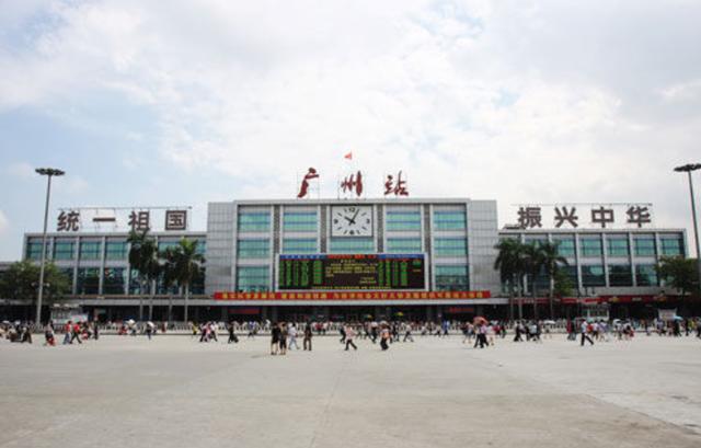 告訴你中國(guó)熱門旅游城市有那些紀(jì)念品和特產(chǎn)