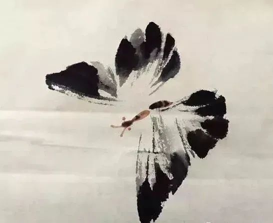 【國畫教程】幾種寫意蝴蝶的畫法，學(xué)會(huì)了拿去補(bǔ)景是一絕
