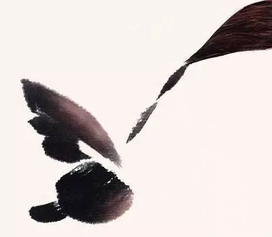 【國畫教程】幾種寫意蝴蝶的畫法，學(xué)會(huì)了拿去補(bǔ)景是一絕