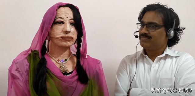 同是仿真机器美女，日本版时尚，中国版逼真，看到印度版，惭愧了7