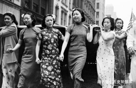 梦回往昔，外公的离世与逃亡之梦的深层解读