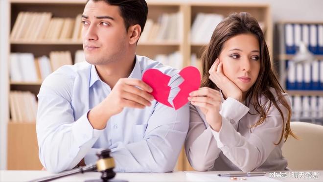 梦到老婆逃跑自己在后面追，潜意识中的情感警报与关系修复指南