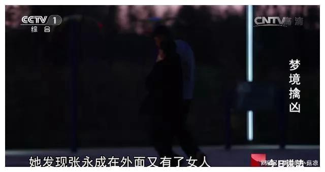 梦见已故的外婆在一群死人里面躺着有尸臭味，探寻梦境背后的深层含义