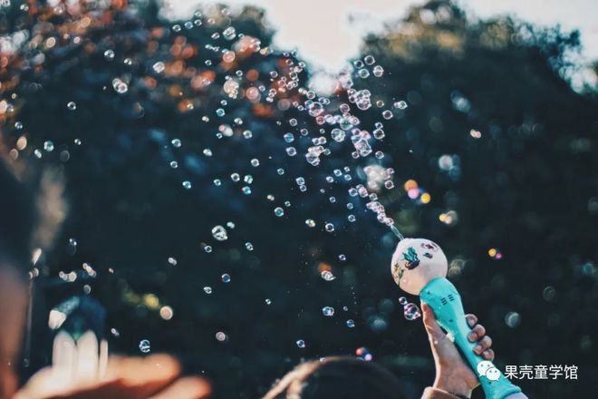 梦见弄丢了朋友的孩子，探索梦境背后的深层含义与心理解析