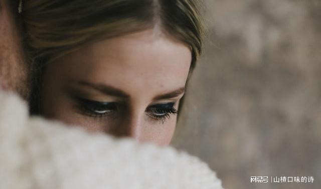 梦境的奥秘，为何她常梦见我，而我却鲜少梦见她？