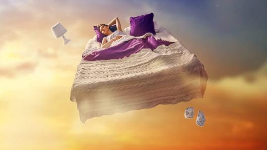 梦境中的情愫，解析女孩表白的梦境及其深层含义