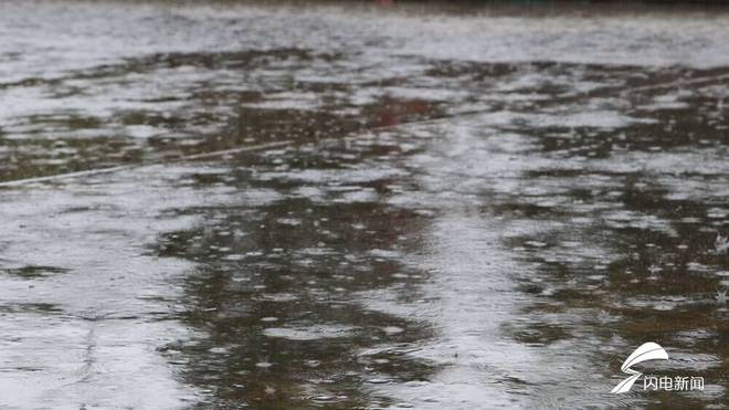 梦境解析，瓢泼大雨的象征意义与深层寓意